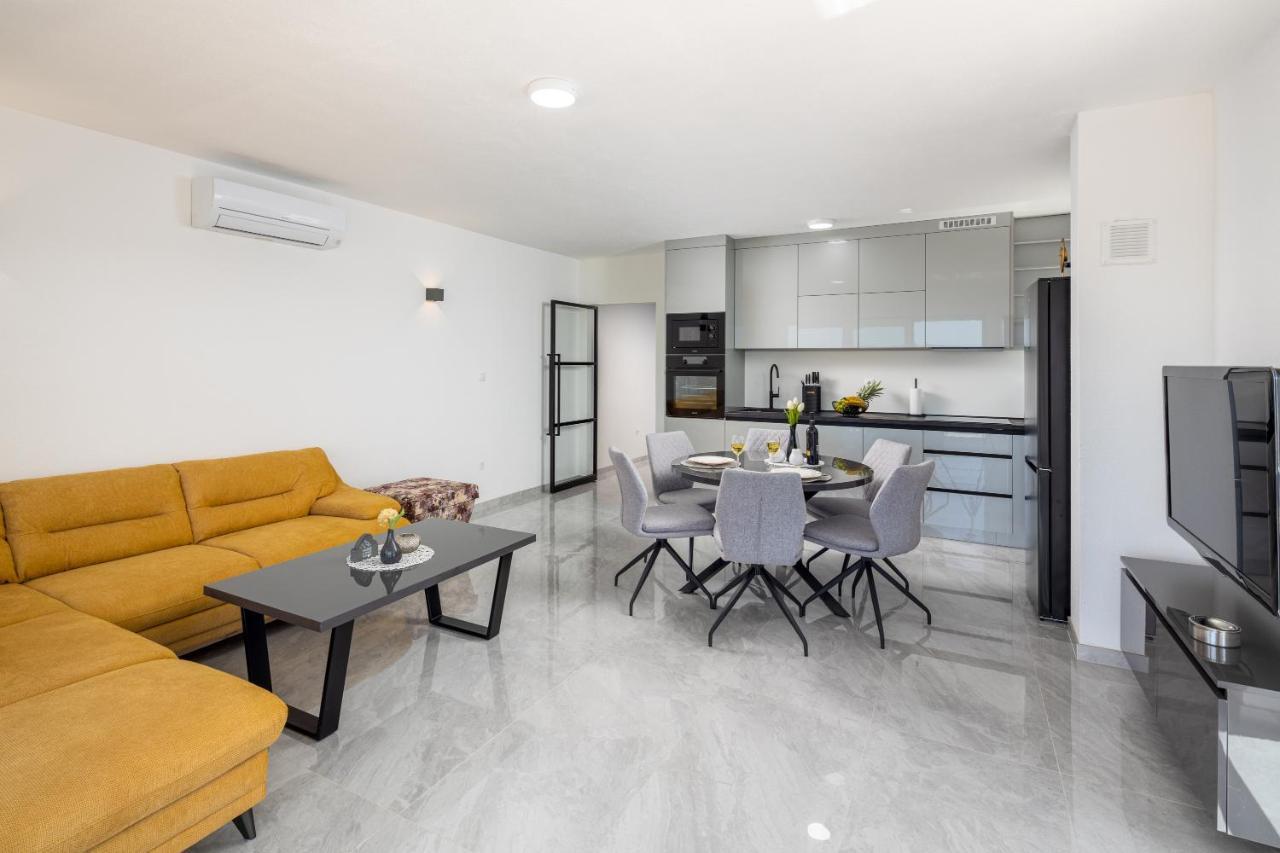 טרוגיר Villa Palavra מראה חיצוני תמונה